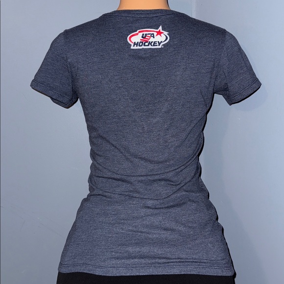 Nike USA Hockey V-Neck Tee - Size XS - Picture 4 of 6